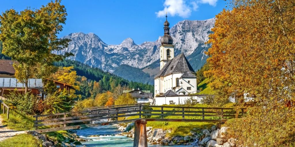 Ramsau, Pfarrkirche vom Malerwinkel mit Reiteralpe